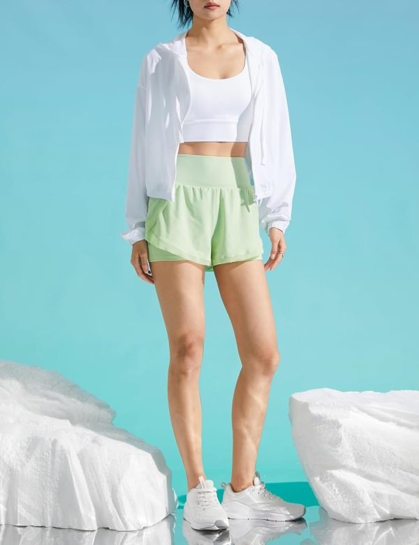 61ABo13T98L._AC_UL1500 Women's UPF 50+ UV Sun Protection Cropped Jackets Athletic Running Workout Shirts Zip Up Hoodie Outdoor Jackets