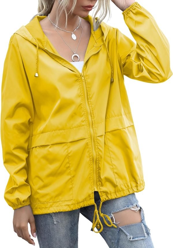 71zA-VeovpL._AC_SL1500 Women's Raincoats Lightweight Waterproof Windproof Adjustable Windbreaker Rain Jackets Hooded with Pockets S-XXL