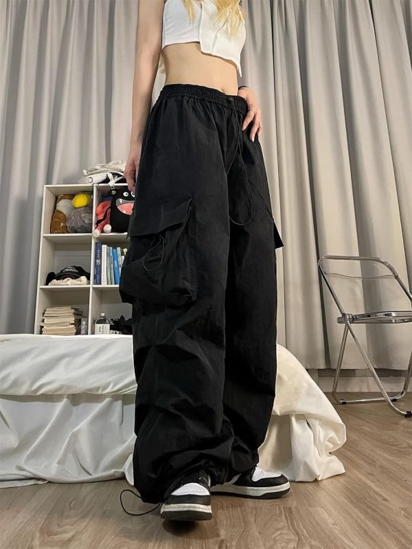 81u3ZfXElYL._AC_SL1500 Women Cargo Pants Trendy Parachute Pants Elastic Waist Hiking Pants Lightweight Waterproof Baggy Joggers with Pockets
